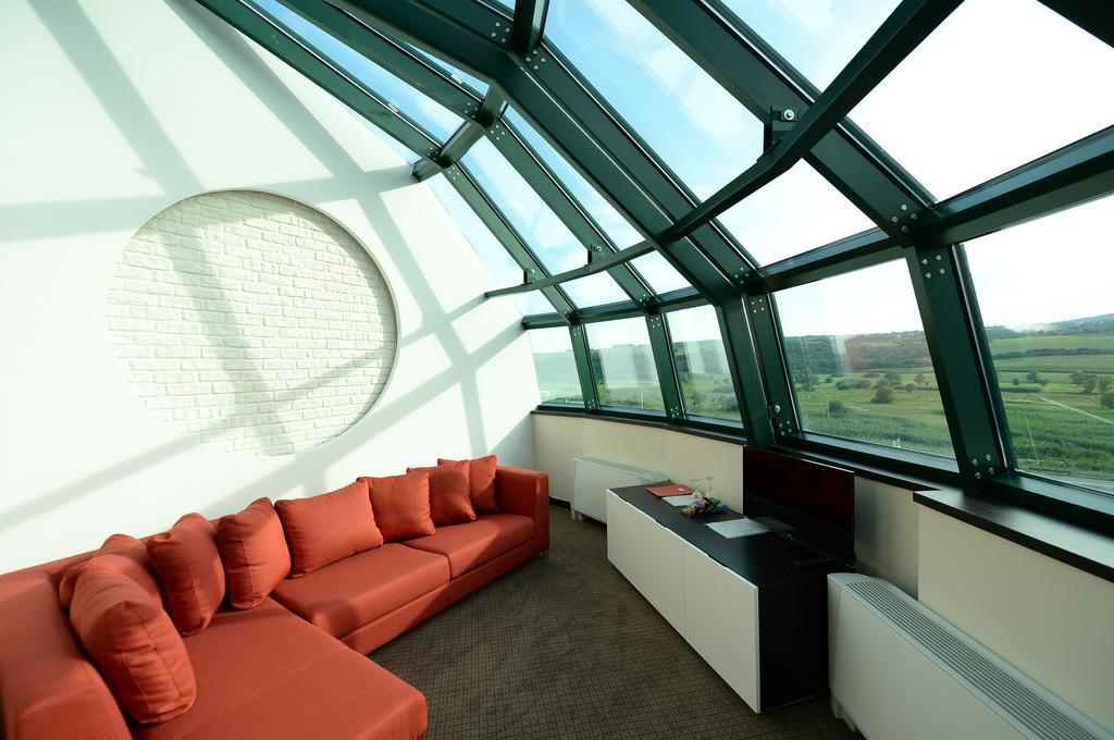 Hotel Hedonic Belgrade Exterior photo