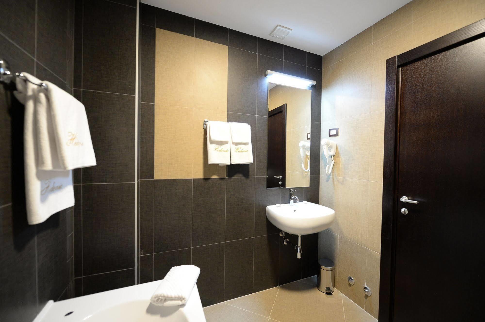 Hotel Hedonic Belgrade Exterior photo