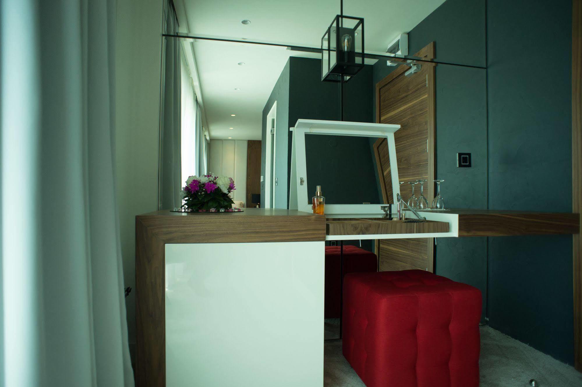 Hotel Hedonic Belgrade Exterior photo