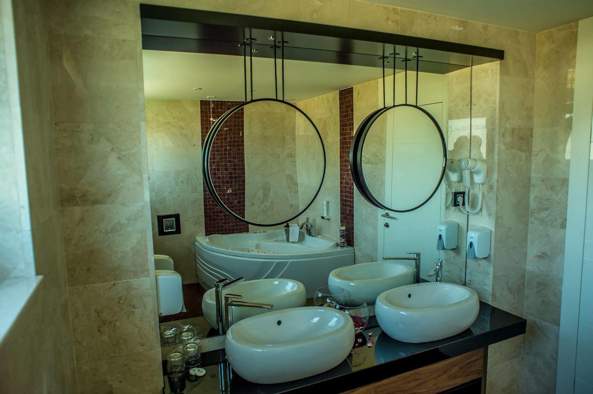 Hotel Hedonic Belgrade Exterior photo